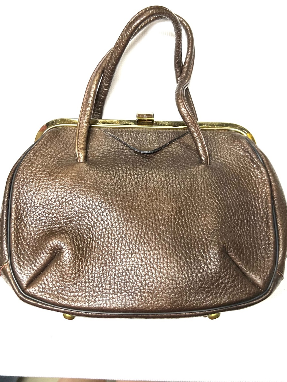 Vintage handbag unbranded but in fabulous condition
